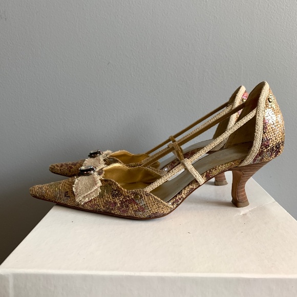 Hype. Kitten Heel Shoes - Picture 5 of 9